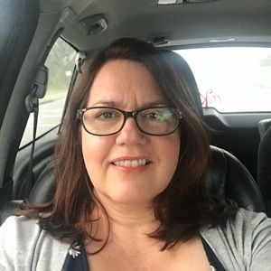 Meet your Posher, Mitsie